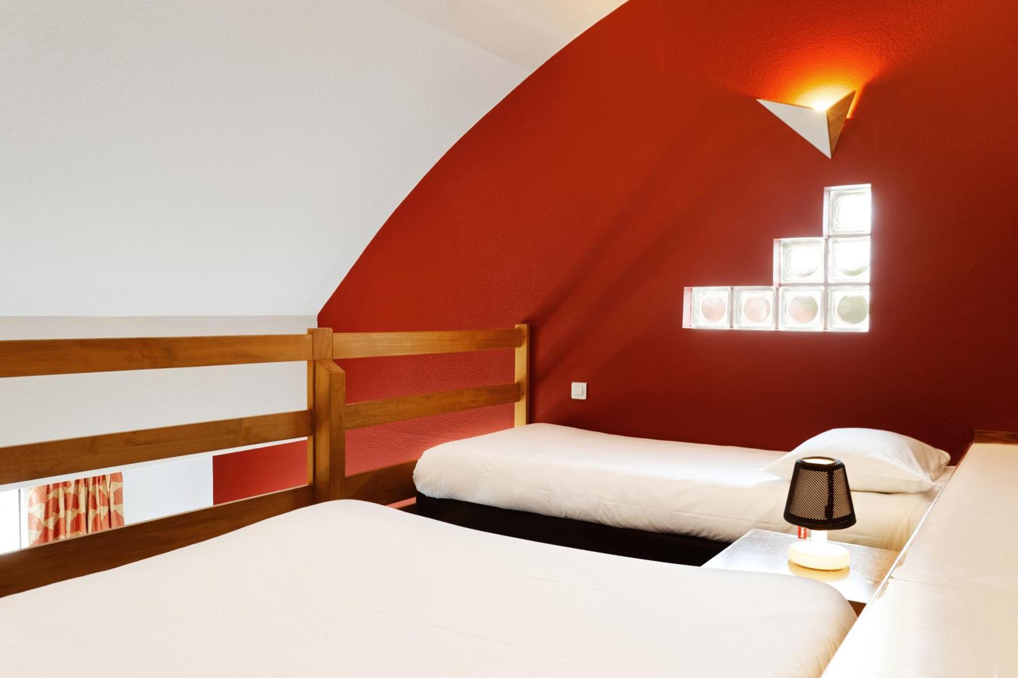 Logis Hotel Beausejour Colmar Esterno foto